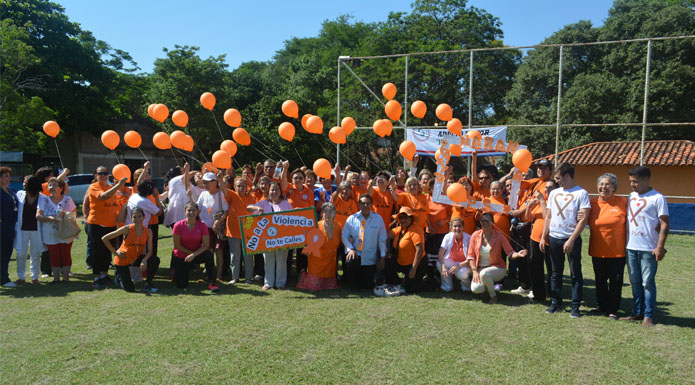 Club de adultos mayores del IPS conmemoraron el día mundial de lucha contra la violencia hacia la mujer