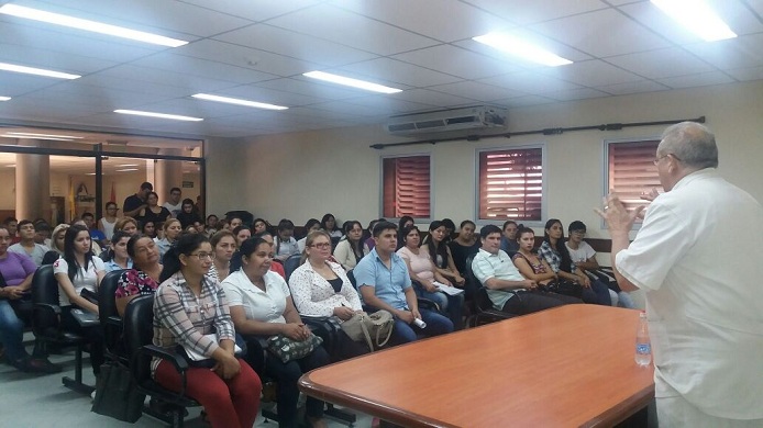 Hospital Geriátrico imparte “Curso del cuidador” 