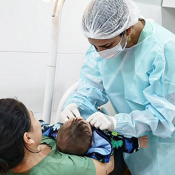 Centro Odontológico del IPS implementa salud bucal en gestantes y bebés de 0 a 36 meses