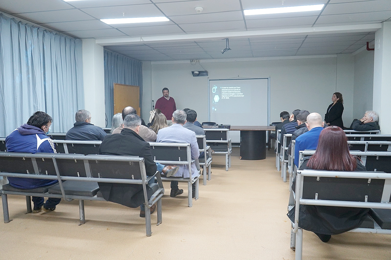 Autoridades se interiorizan acerca de los nuevos sistemas informáticos para la red de salud en Hospital Central