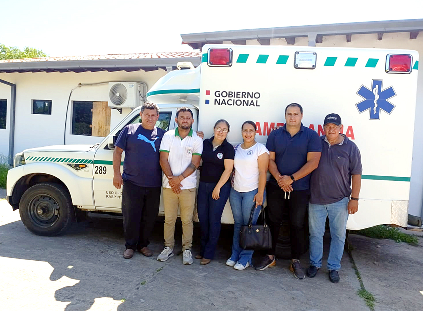 Trabajo conjunto que transforma: Puerto Casado vuelve a contar con ambulancia
