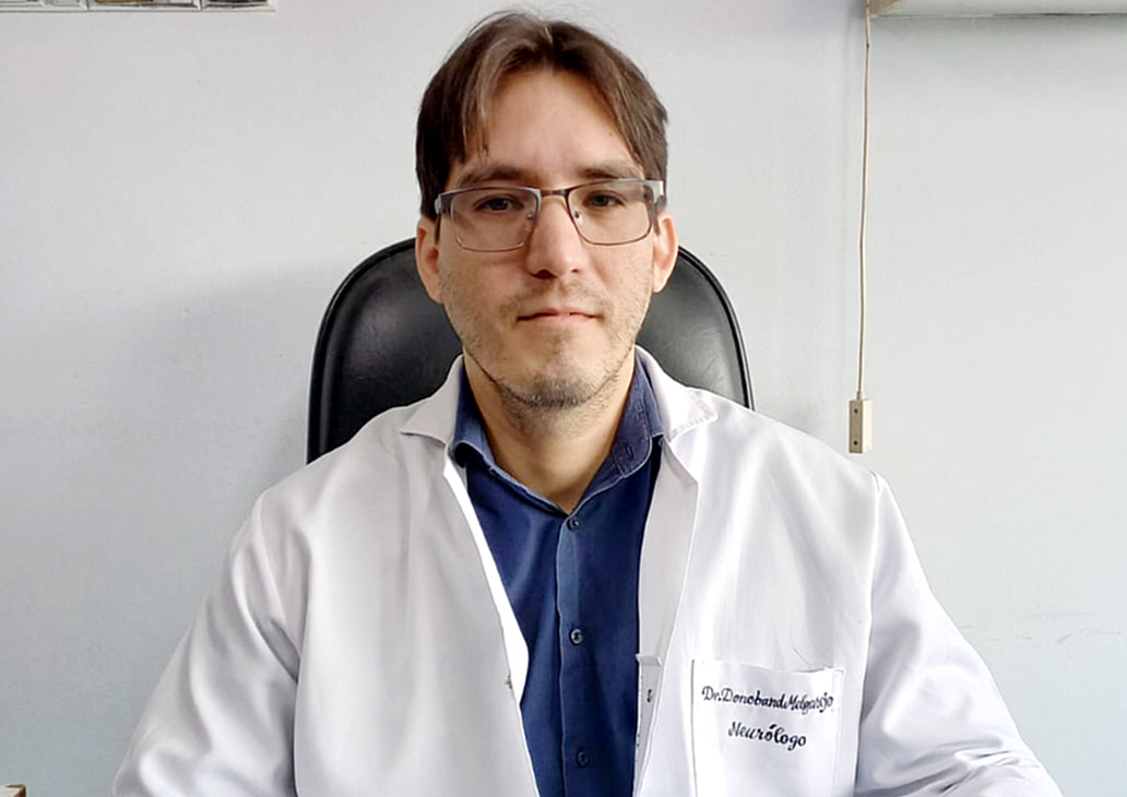 Asume el Dr. Donoband Melgarejo como nuevo jefe del Servicio de Neurología del Hospital Central