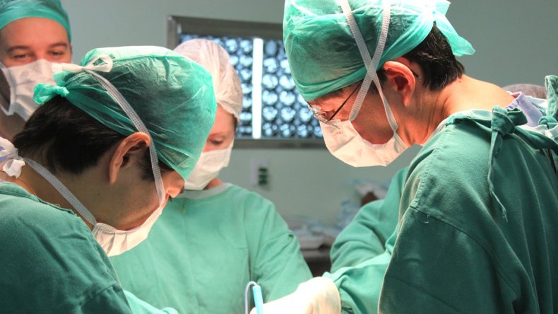 I jornada internacional de cirugía laparoscópica colorrectal en el Hospital Central