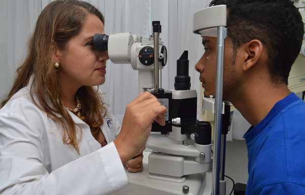En el Servicio de Oftalmología del IPS se realizan 3.000 consultas al año por secuelas oculares debido a la diabetes