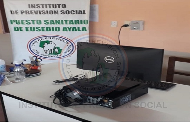 IPS entrega nuevas computadoras para toda la red sanitaria en el interior del país