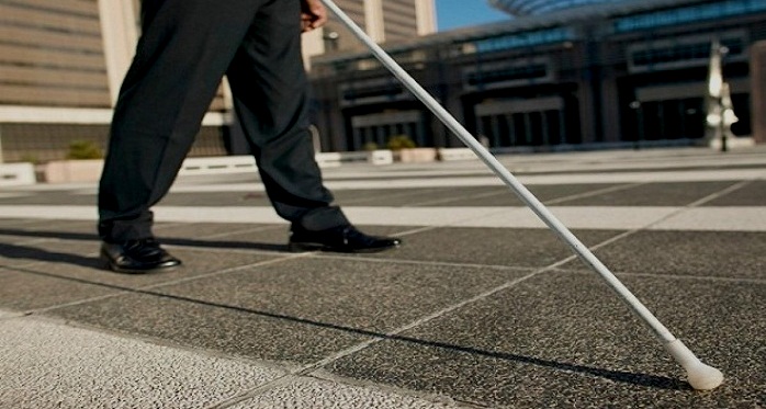  El “bastón blanco” símbolo de personas con discapacidad visual 
