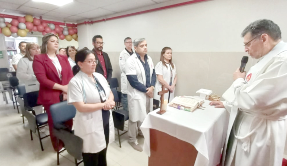 Obstetra, profesional clave en la atención y cuidado de la salud materna y neonatal