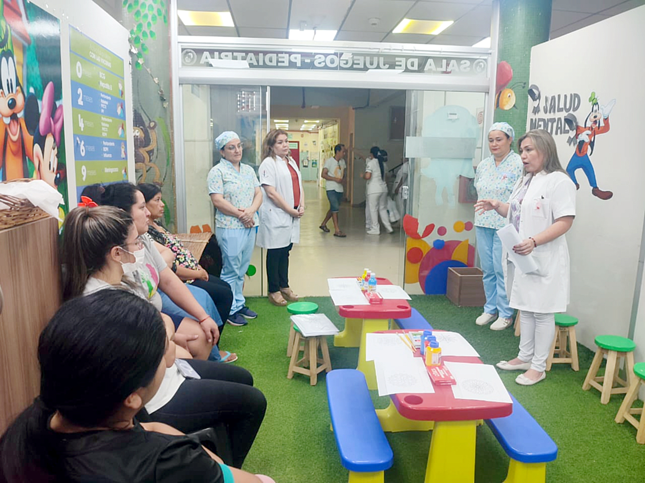 Cuidando cuidadores, proyecto que busca generar un entorno distendido para padres y personas al cuidado de pacientes pediátricos