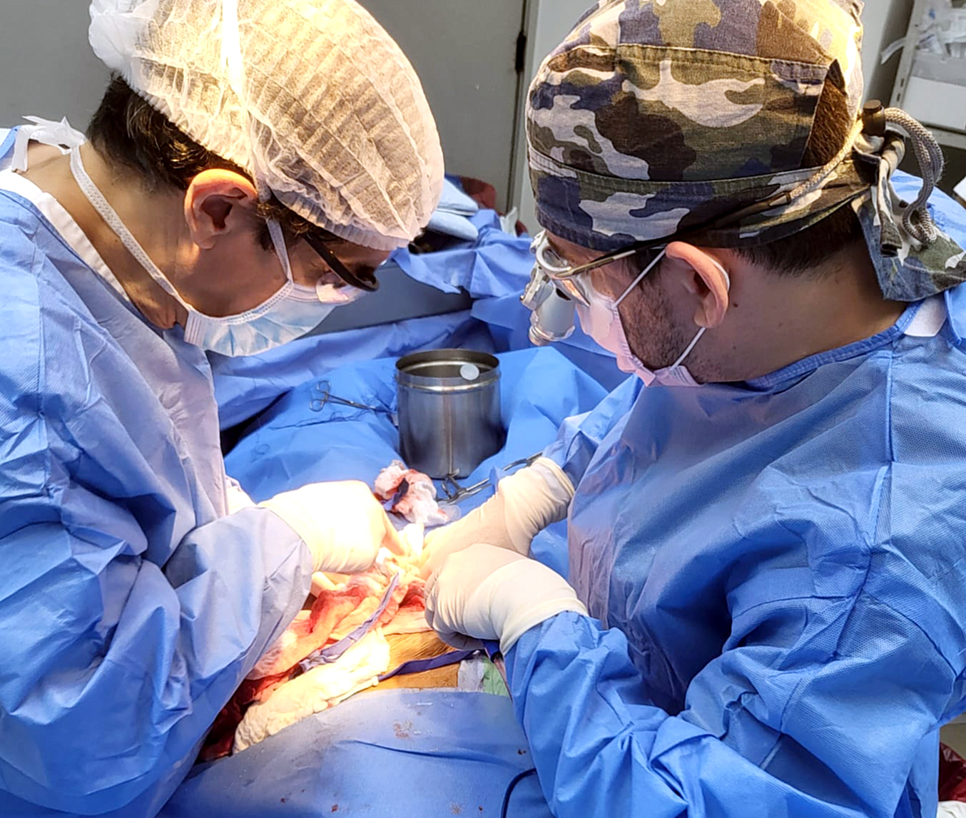 Décimo séptimo trasplante renal en Hospital Central brindara  calidad de vida a joven paciente