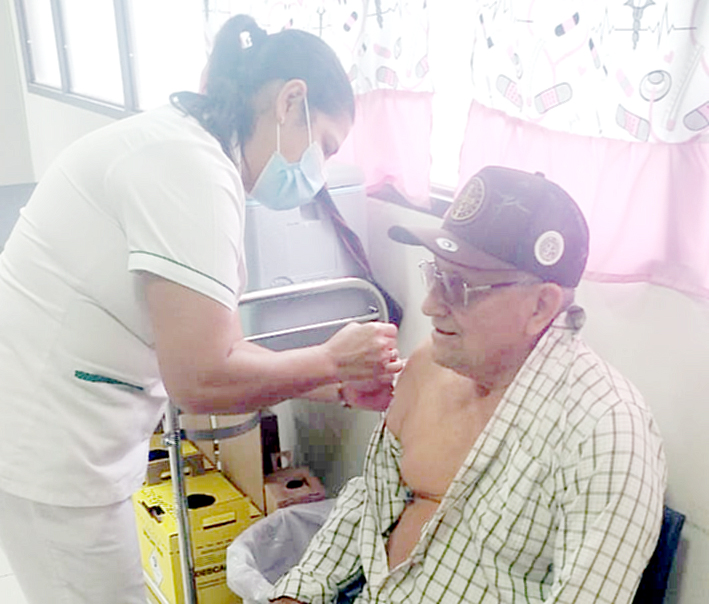 Vacunatorio de IPS Ingavi ya cuenta con adyuvantes contra la Influenza para mayores de 60 años 