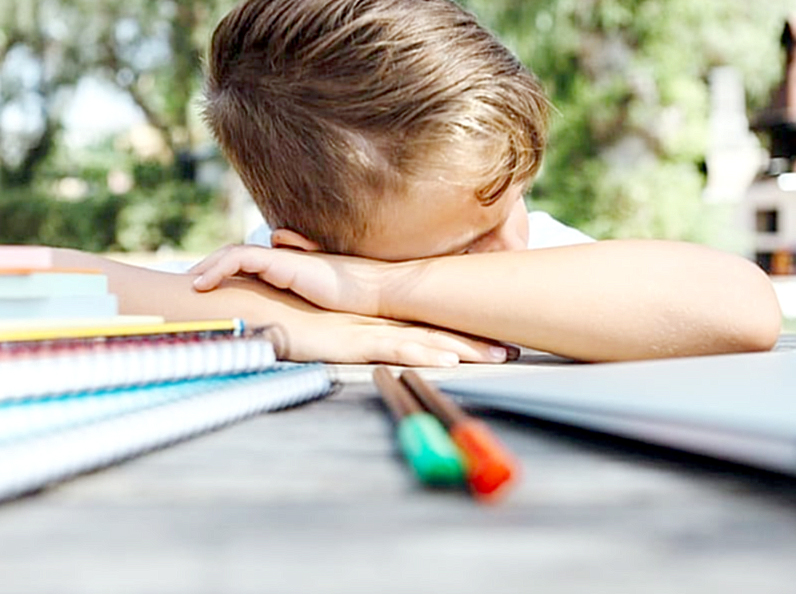 Postergar hasta mañana o procrastinacion; si no es flojera, entonces, ¿de qué se trata?