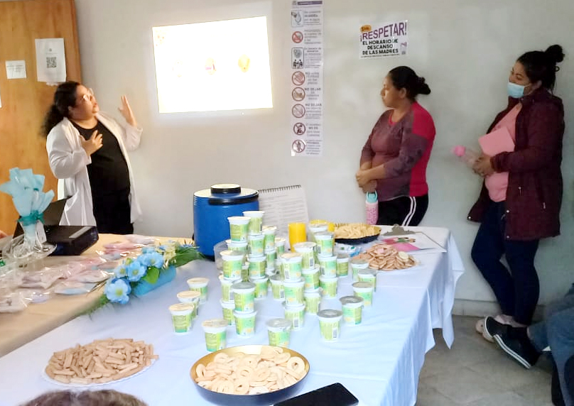 En Albergue de Madres del Hospital Central disertan sobre los beneficios de la lactancia materna