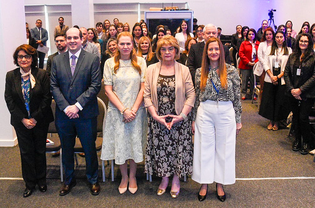 IPS presente en importante taller de farmacovigilancia nacional e internacional