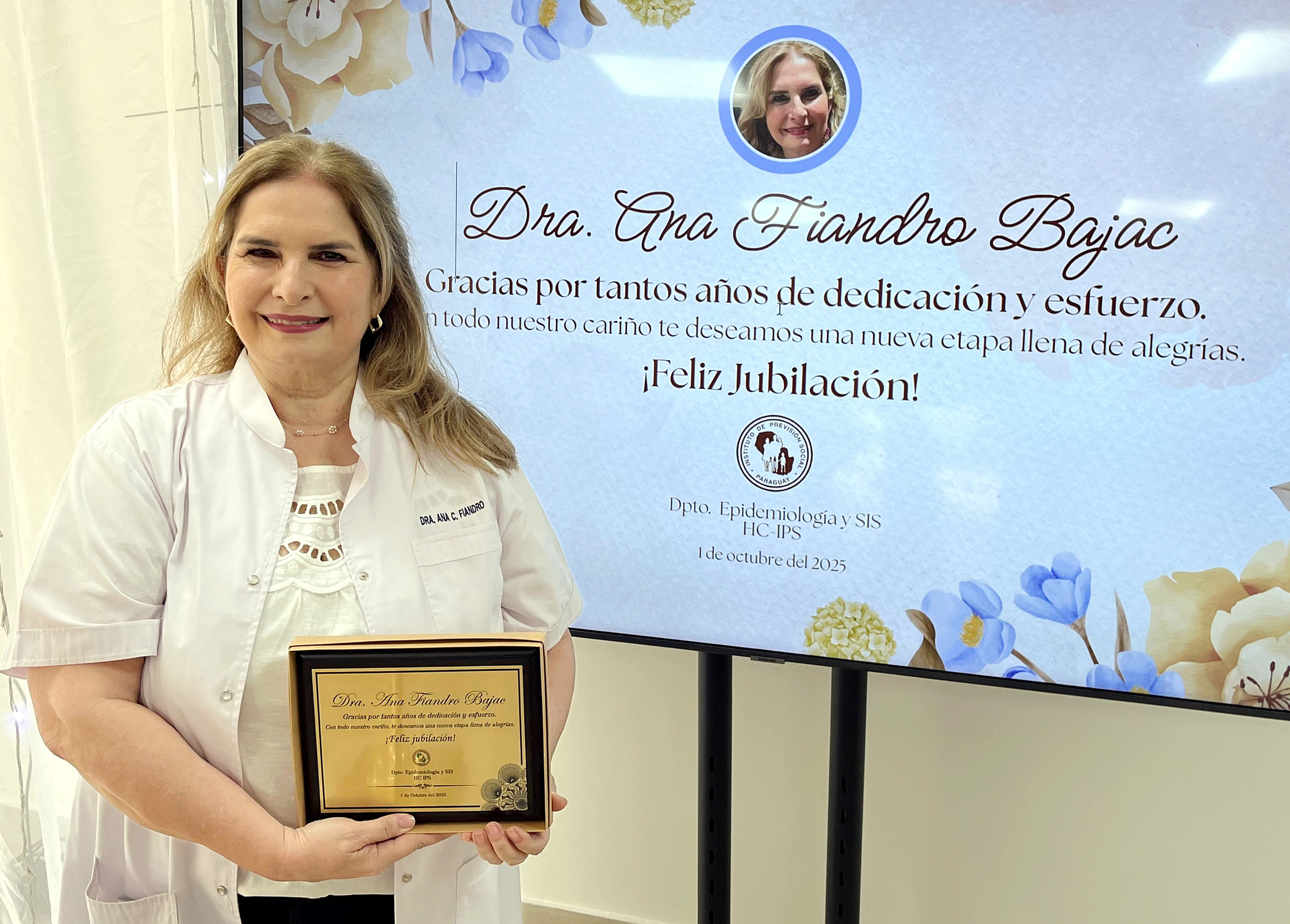 Tras décadas de momentos inolvidables la Dra. Ana Fiandro se acoge a la jubilación luego de 32 años de servicio en el IPS