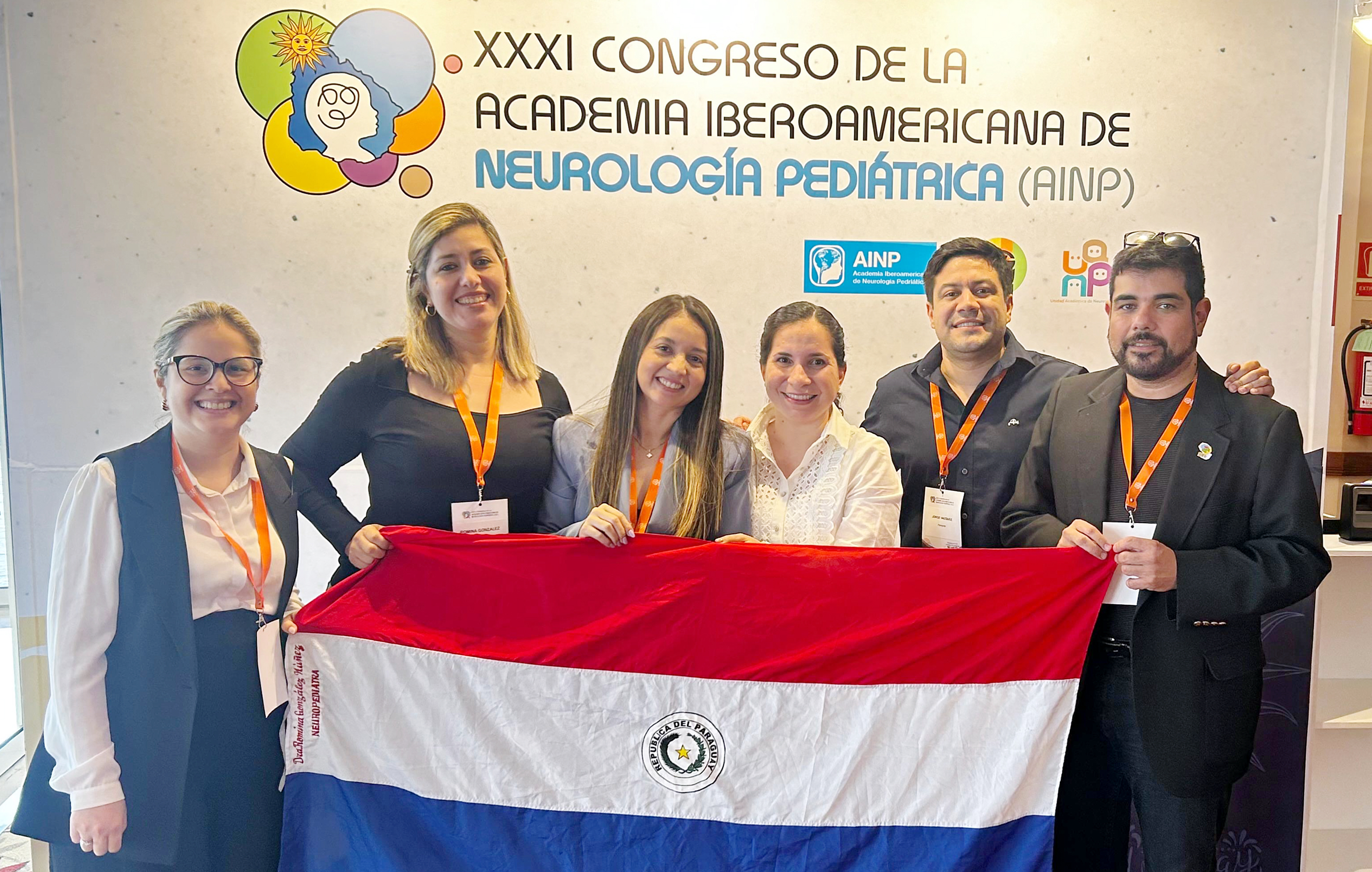 Equipo de Neuropediatría del IPS participó en congreso internacional en Uruguay