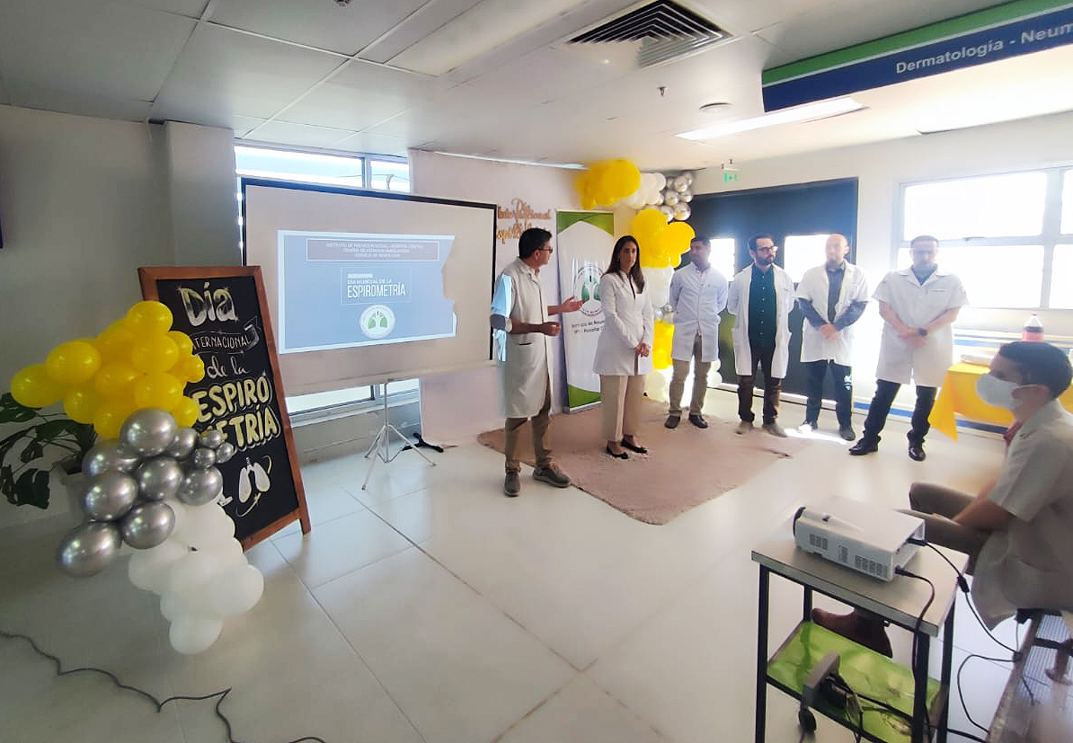 Conmemoran el Día internacional de la Espirometría con una charla educativa dirigida a pacientes en el CAA