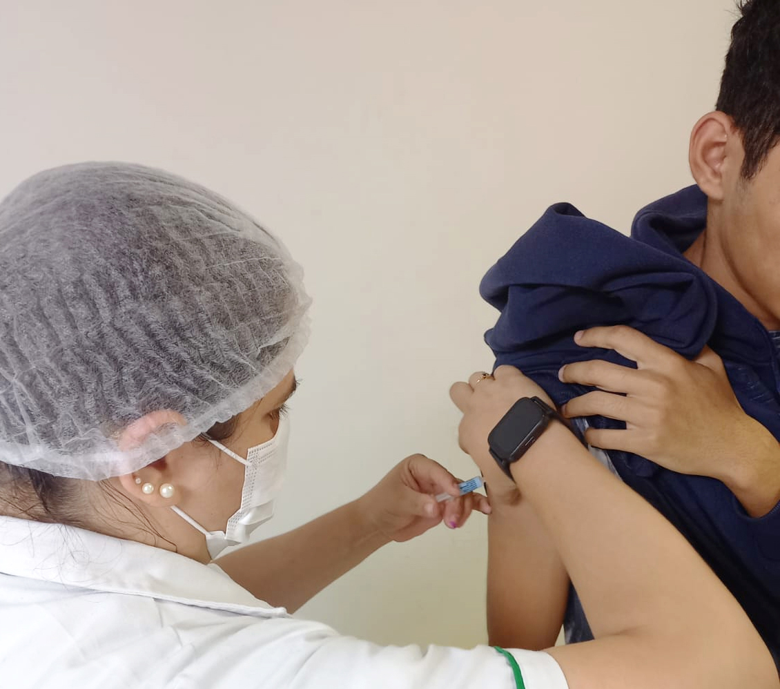 Hospital Central del IPS continúa la campaña de vacunación contra la influenza