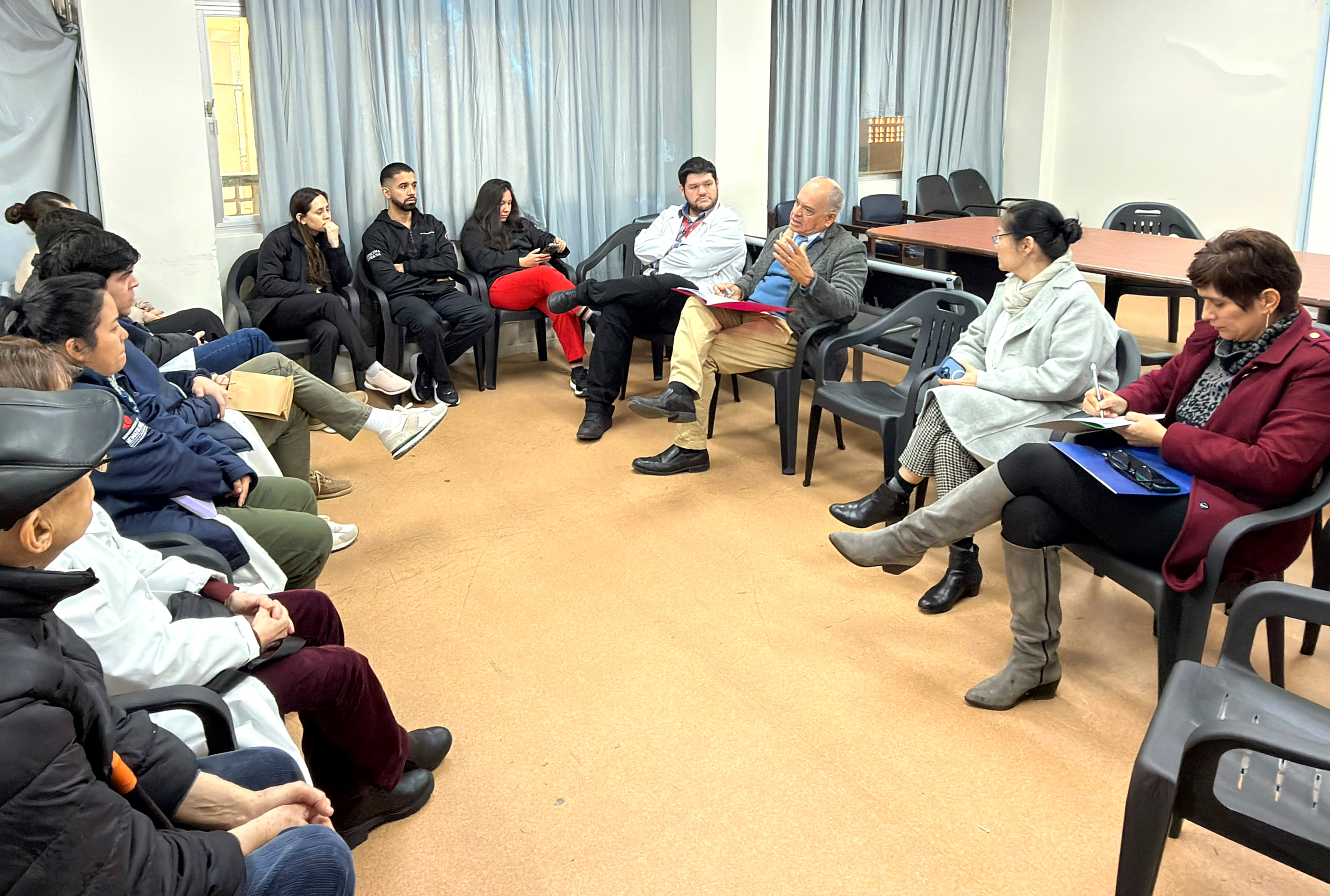 Conversatorio sobre el Genoma Paraguayo: el camino hacia una medicina más precisa y moderna