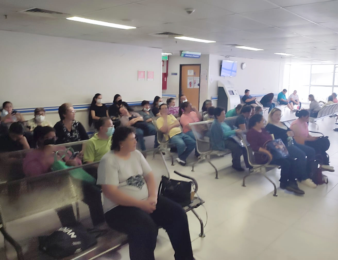 IPS continúa con la maratón de consultas los fines de semana para reducir listas de espera