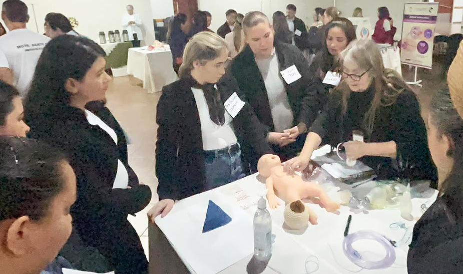 IPS impulsa la descentralización de la capacitación neonatal con una jornada de actualización en Ayolas