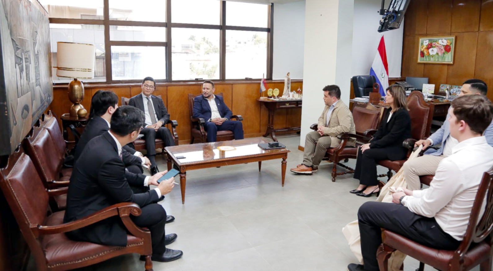 “Paraguay un hub logístico y centro de formación de médicos en cirugía robótica”