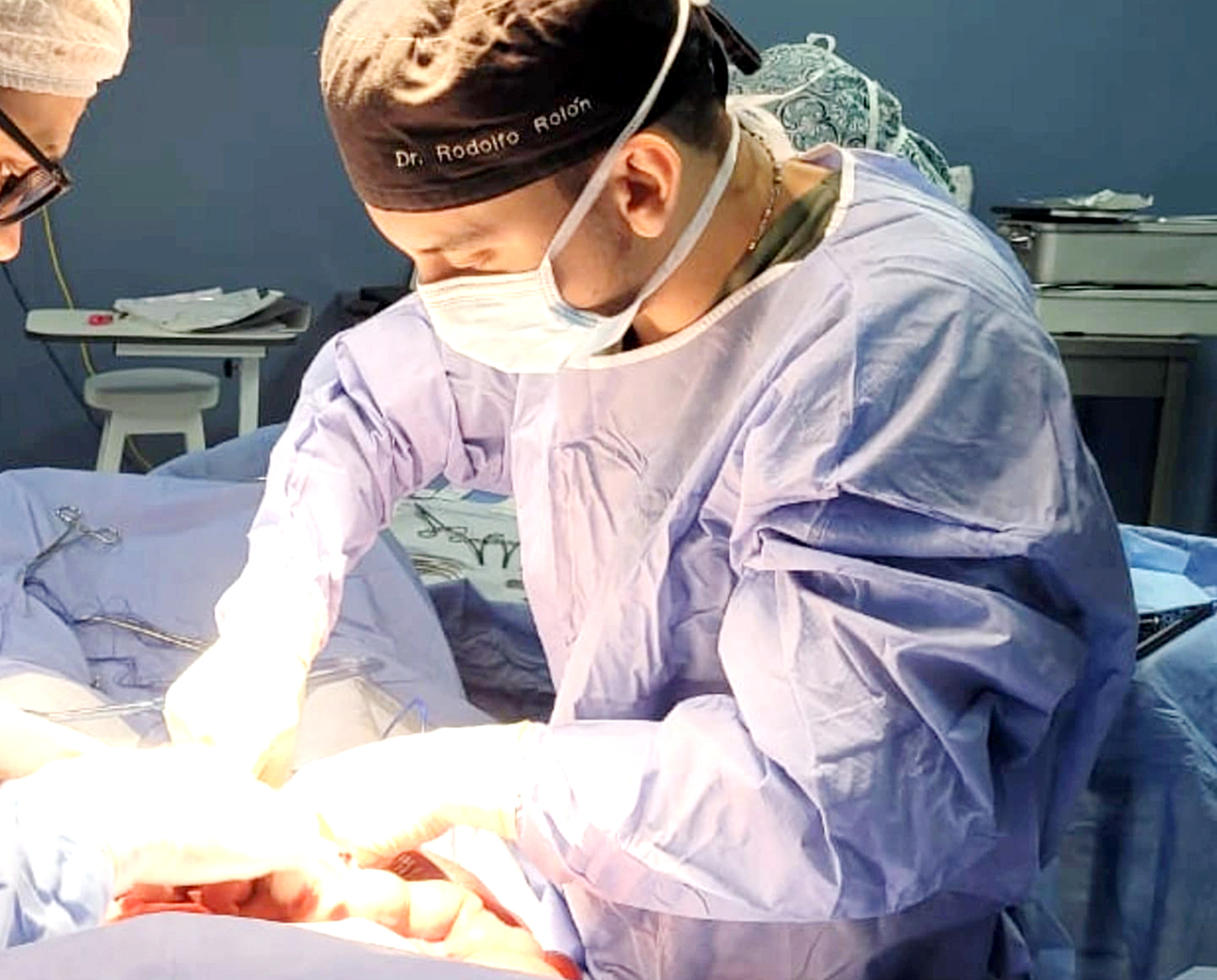 Residente: más allá de la bata