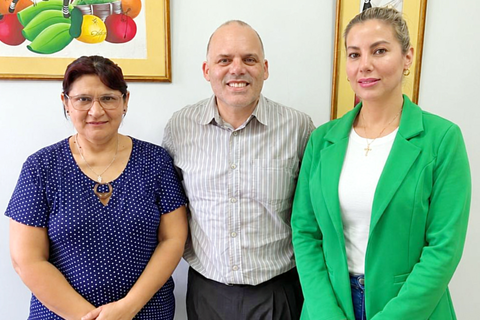 IPS avanza en la descentralización del abastecimiento odontológico para fortalecer la atención primaria