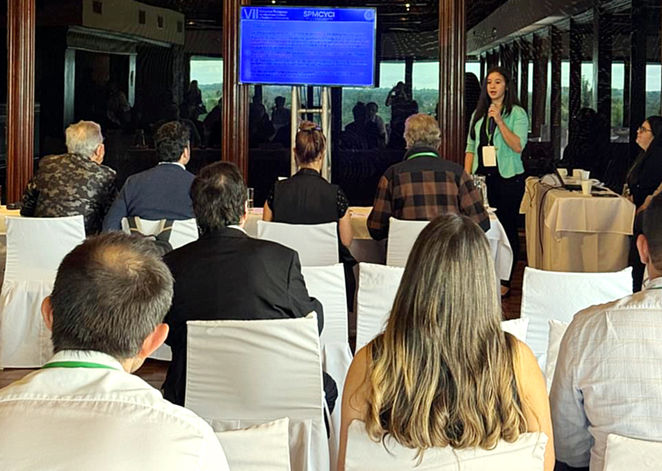 InvestigaciÃ³n de nutricionistas del Hospital Central del IPS obtiene el primer puesto en el Congreso de Medicina CrÃ­tica