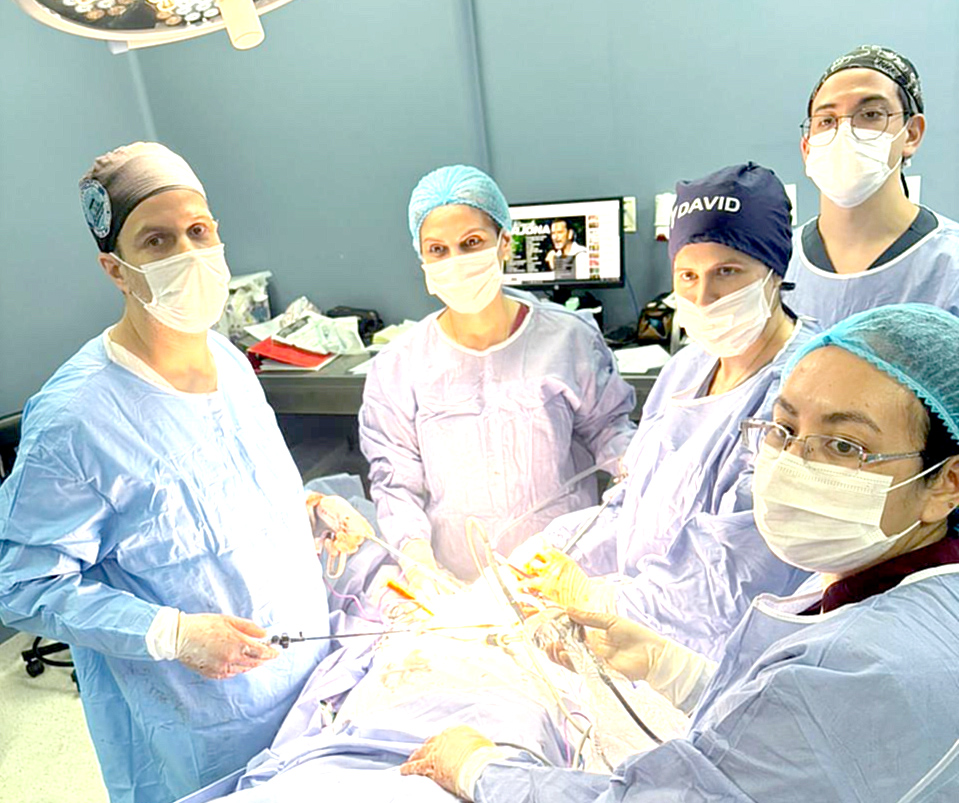 IPS Ingavi realiza cirugía preventiva de alta complejidad para reducir riesgo de cáncer colorrectal