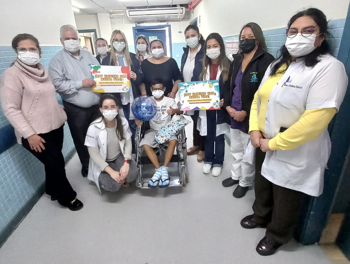 Victoria de la vida: dan de alta a adolescente trasplantado en el IPS