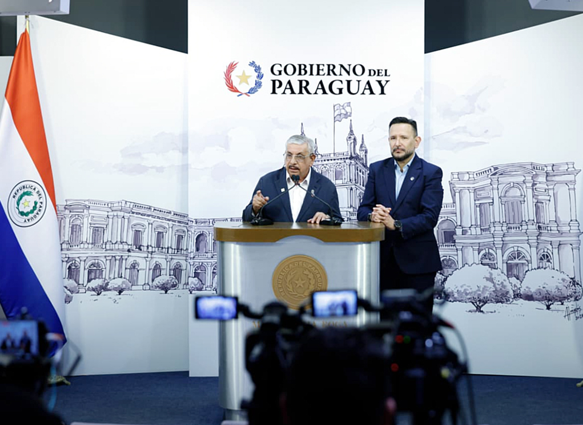 IPS y Salud refuerzan coordinación para mejorar medicamentos y atención a pacientes