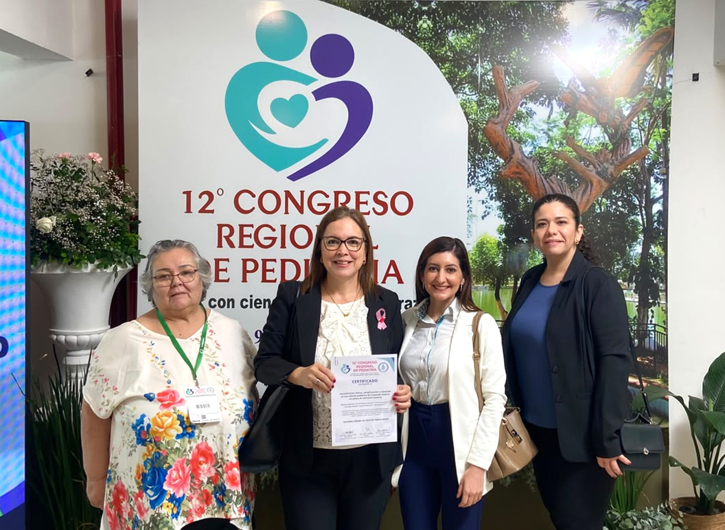 Nefrología Pediátrica del IPS, reconocida por 20 años de experiencia en trasplante renal infantil