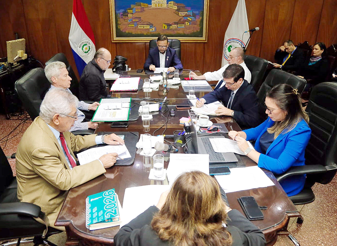 Consejo del IPS aprueba pago del beneficio adicional anual junto con los haberes de noviembre a los jubilados y pensionados del Instituto de Previsión Social