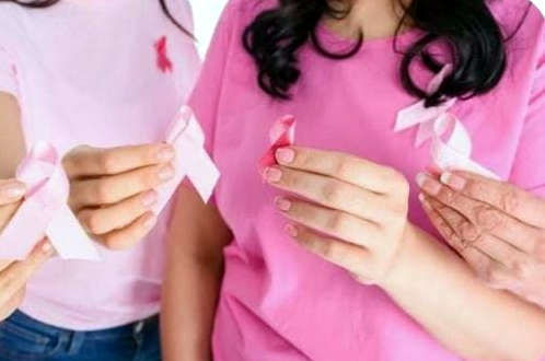 Cáncer de mama: cuidar la salud emocional también es parte del tratamiento