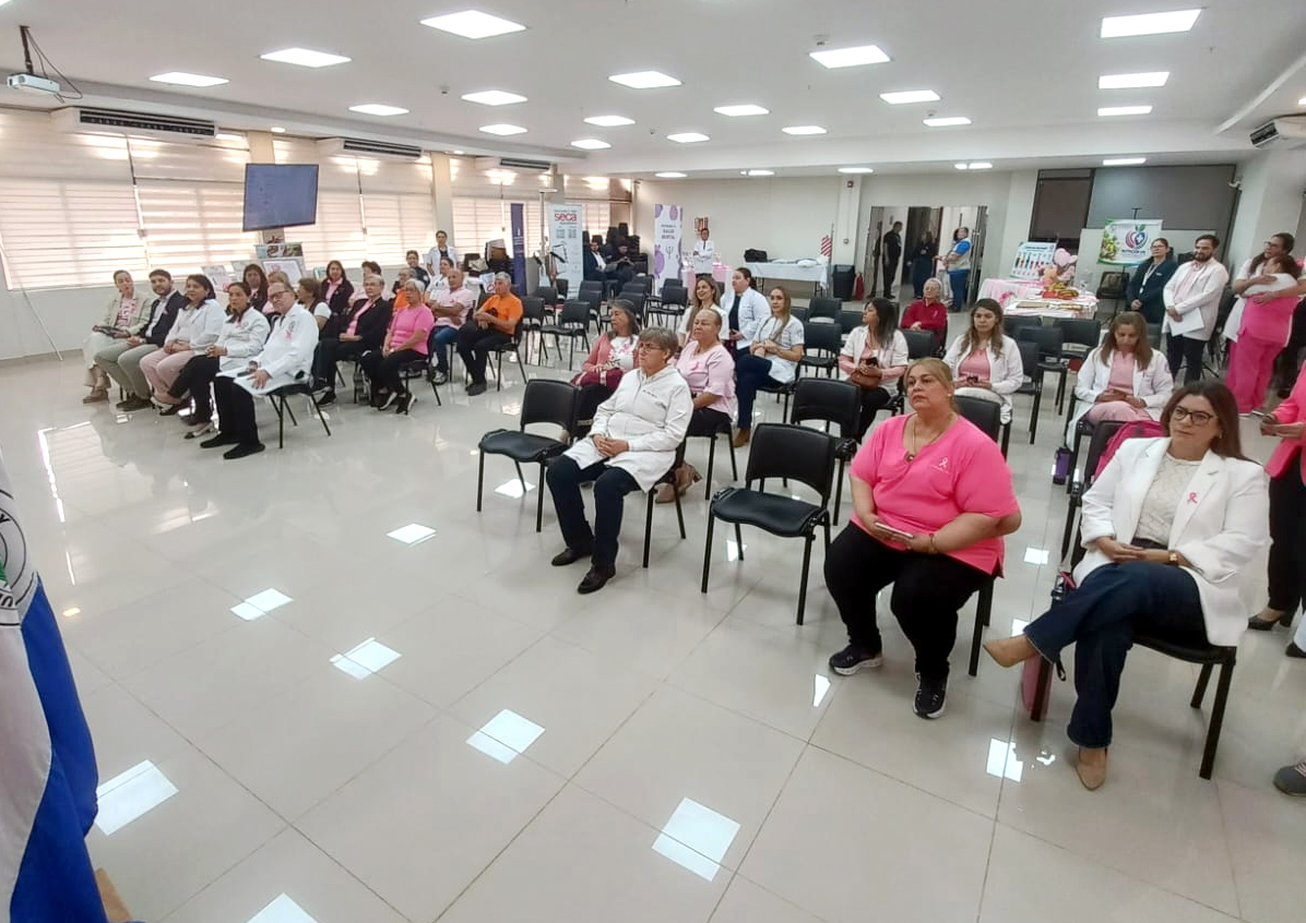 Medicina preventiva desarrolla jornada de concienciación y prevención de cáncer de mama