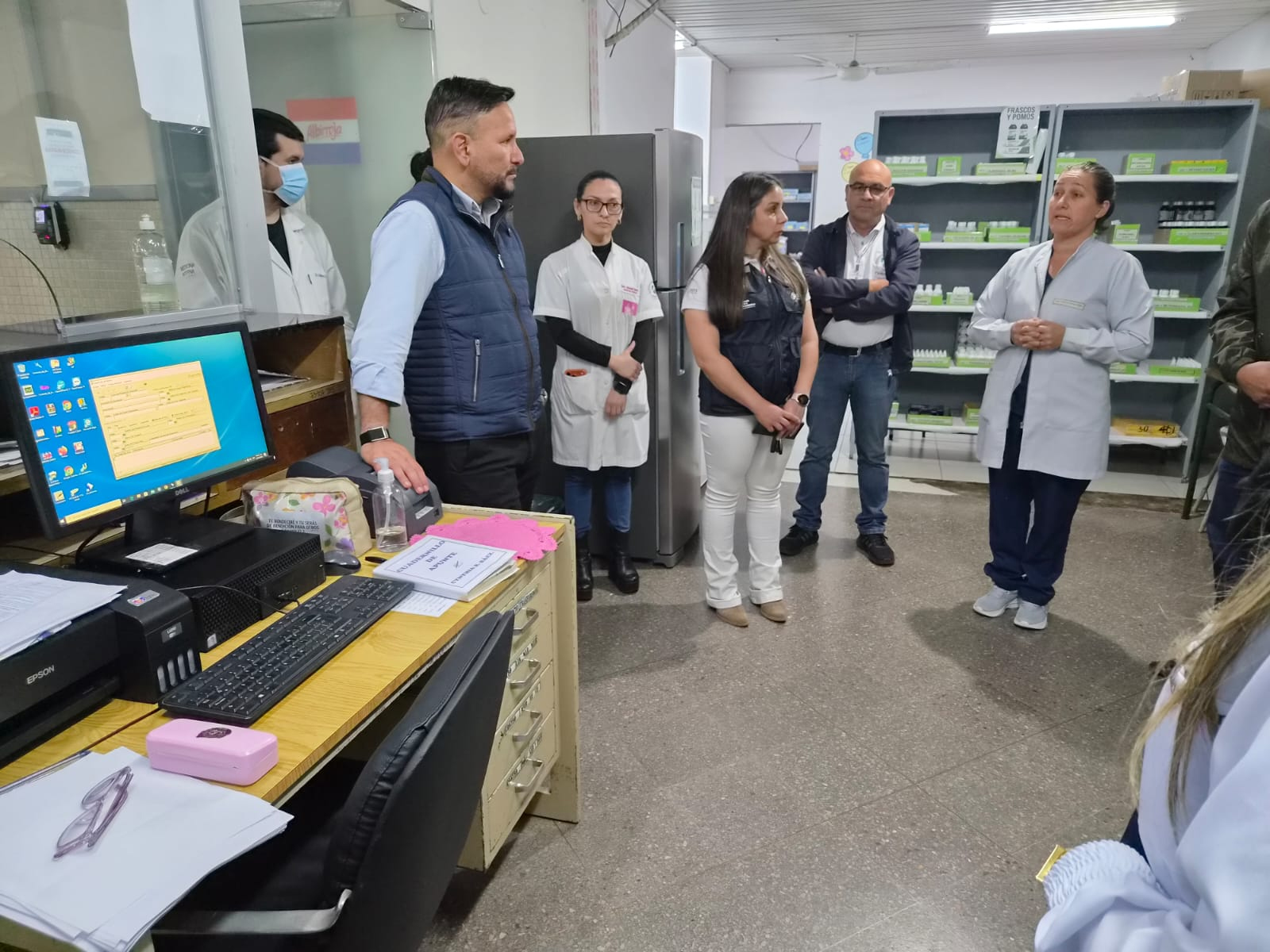 Nueva estrategia de abastecimiento de medicamentos para dos hospitales: fármacos  llegarán cada 15 días a Encarnación y Ayolas